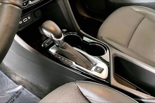 Used 2023 Buick Encore GX Select w/ Sport Touring Package image 17