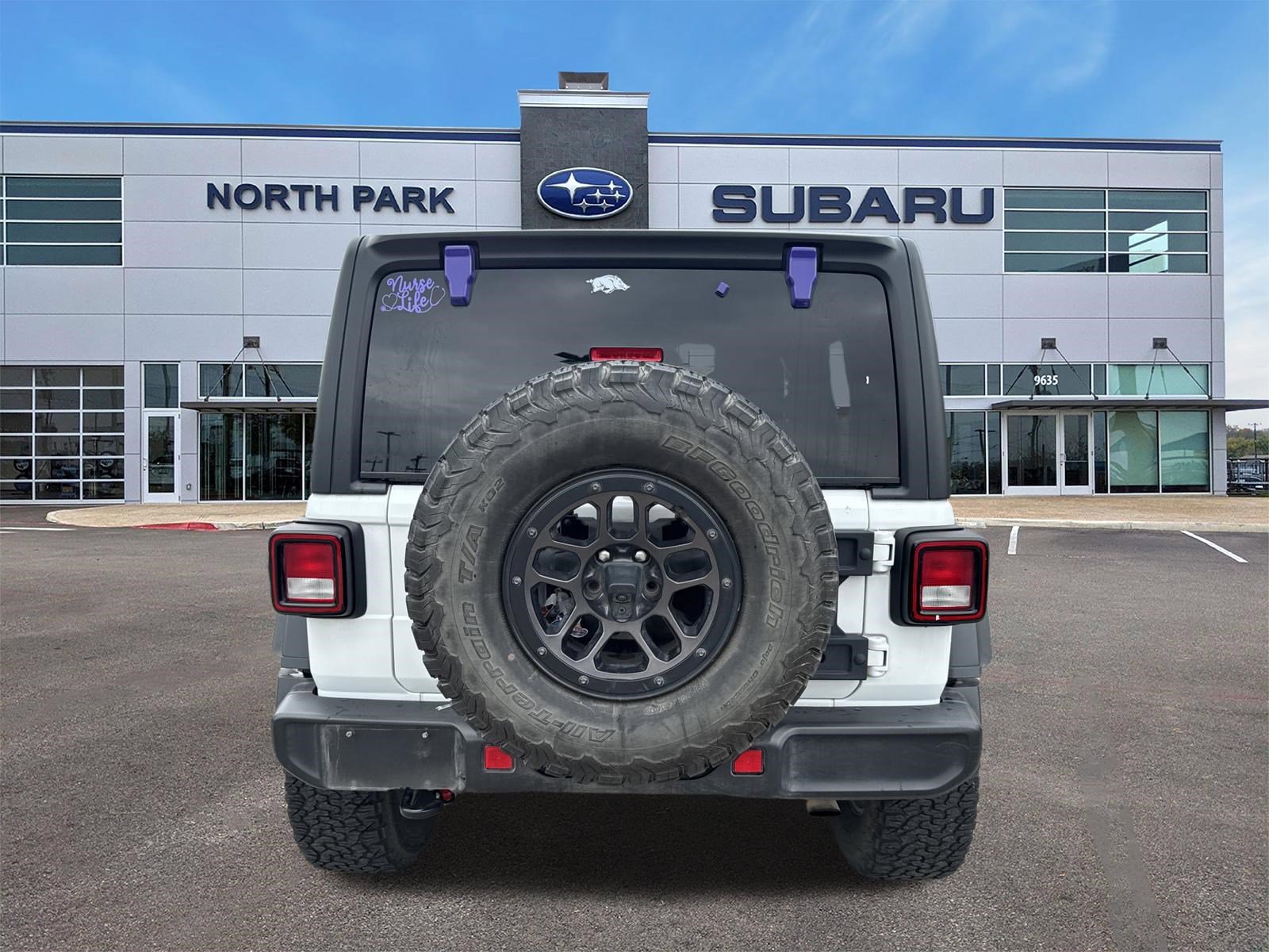 Used 2023 Jeep Wrangler Unlimited Sport AWD/4WD image 4