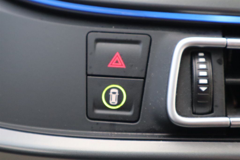 Used 2016 BMW i8 AWD/4WD image 29
