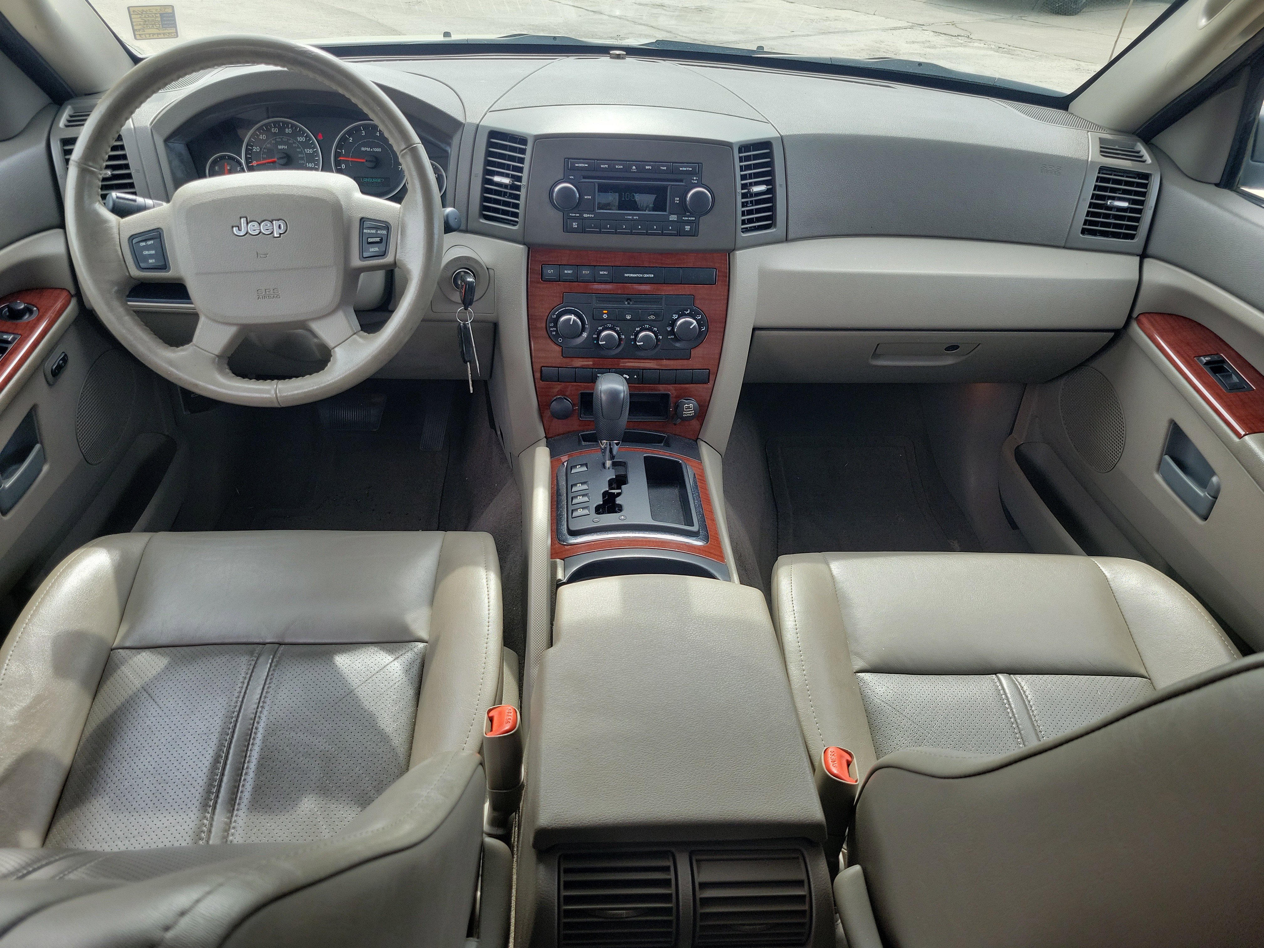 Used 2005 Jeep Grand Cherokee Limited RWD image 14