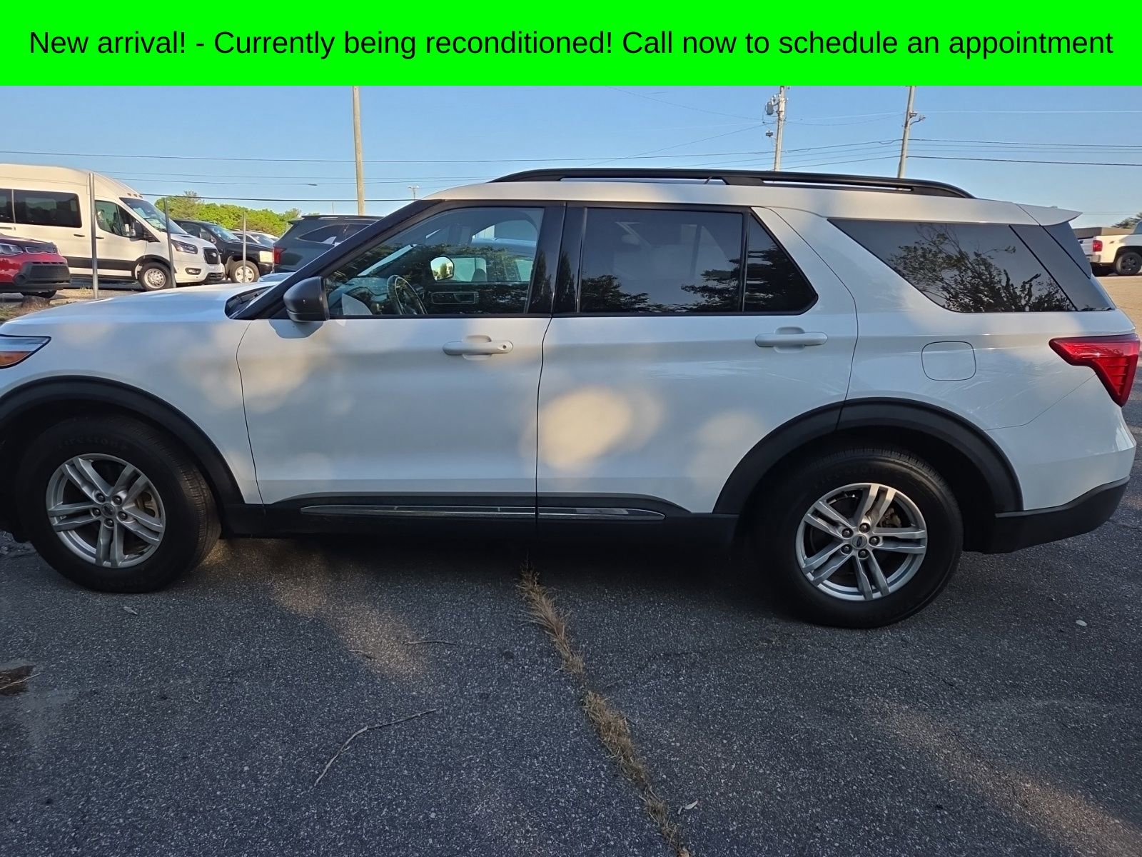 Used 2020 Ford Explorer XLT w/ Equipment Group 202A image 4