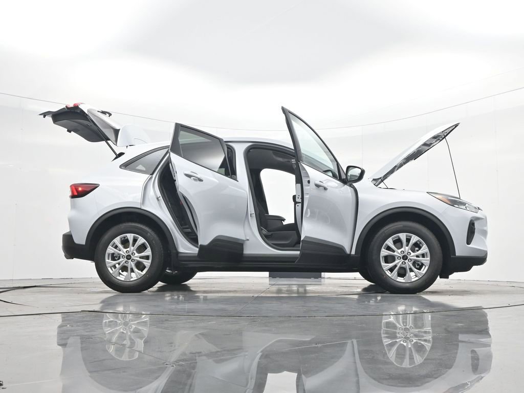 New 2026 Ford Escape Active image 50