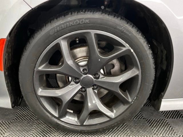 Used 2017 Dodge Charger R/T RWD image 30