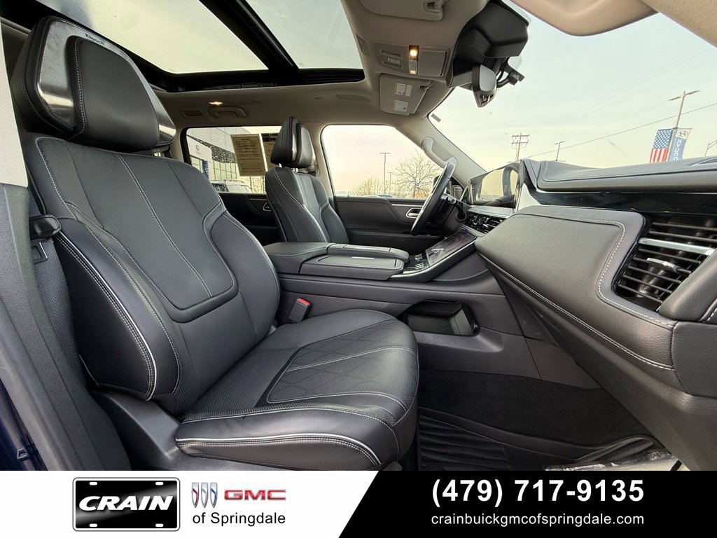Used 2025 INFINITI QX80 Sensory AWD/4WD image 28