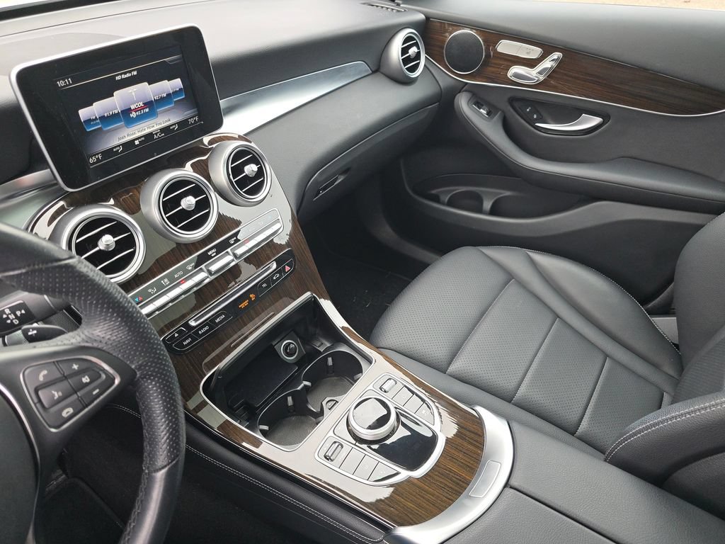 Used 2019 Mercedes-Benz GLC 300 4MATIC image 28