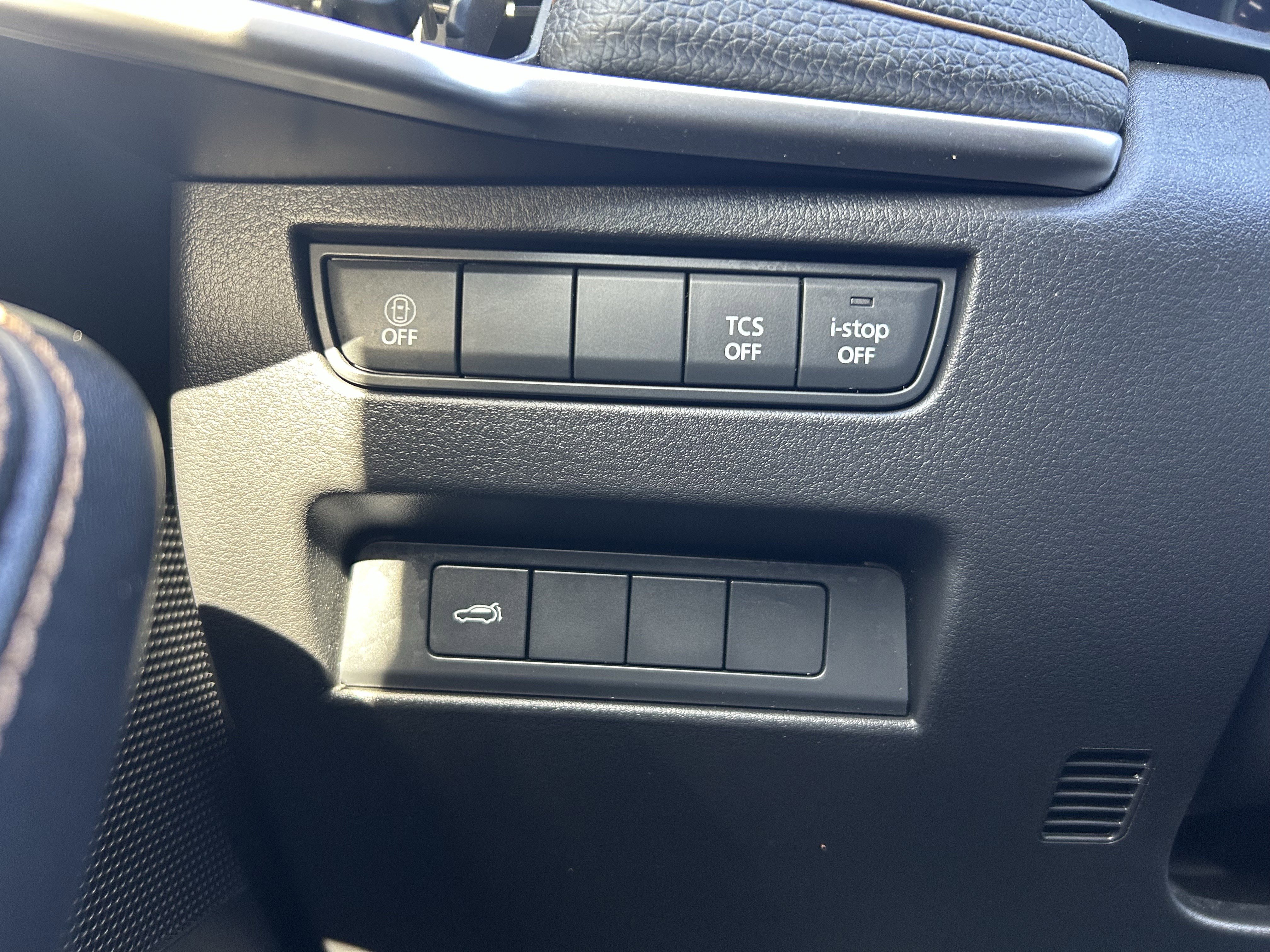 Used 2024 MAZDA CX-90 3.3 Turbo w/ Preferred Plus image 20