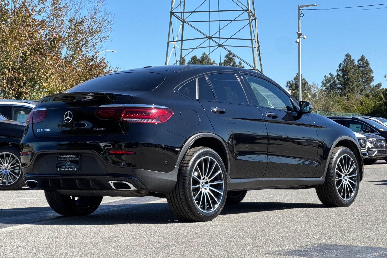 Used 2020 Mercedes-Benz GLC 300 4MATIC Coupe image 8