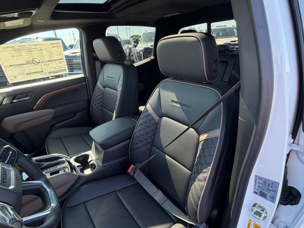 New 2026 GMC Canyon Denali AWD/4WD image 25