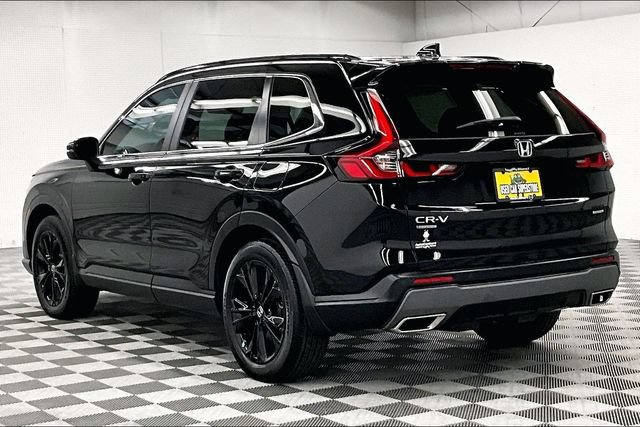 Used 2025 Honda CR-V Sport Touring image 2