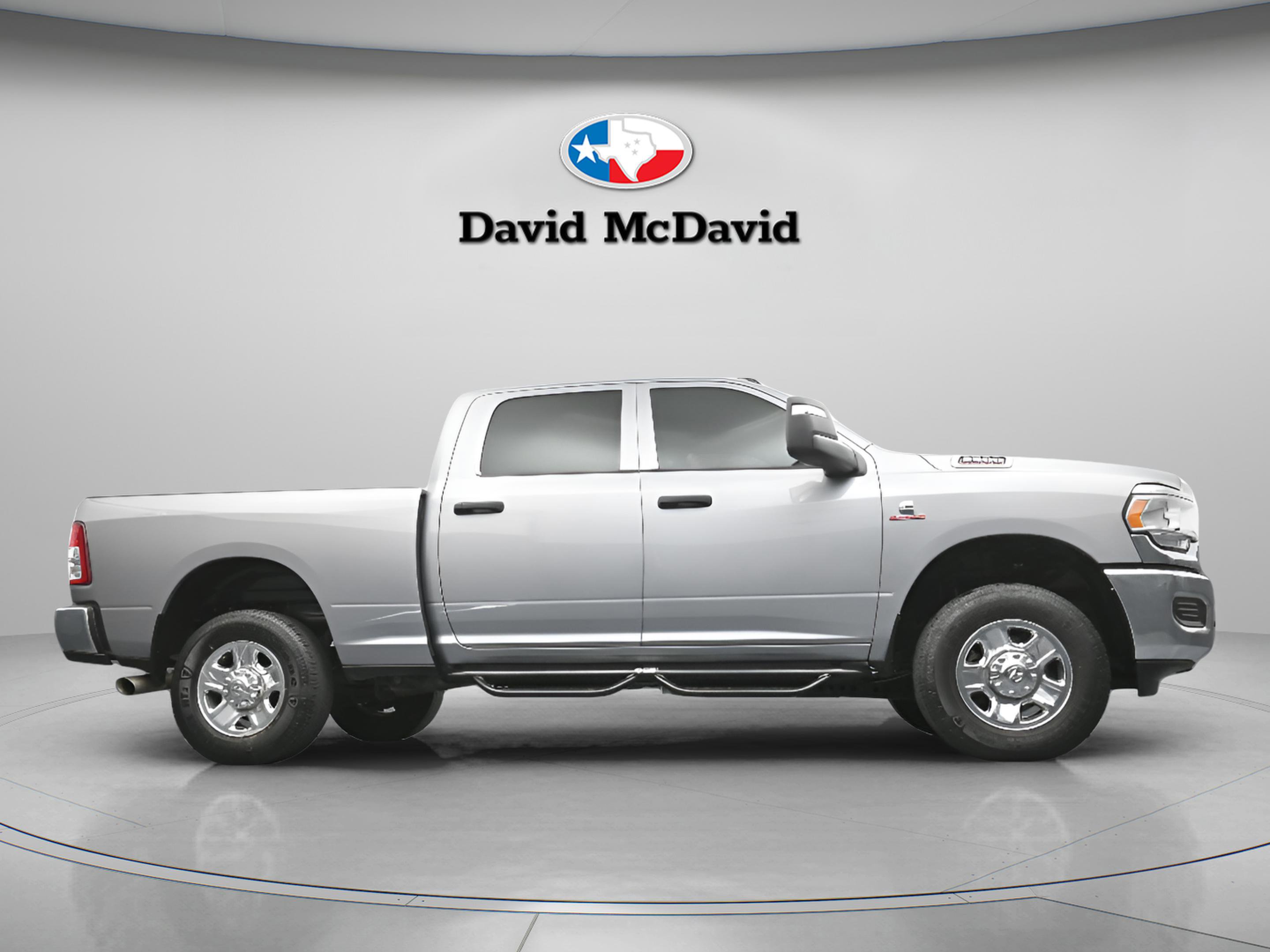 Used 2024 RAM 2500 Tradesman w/ Chrome Appearance Group image 33