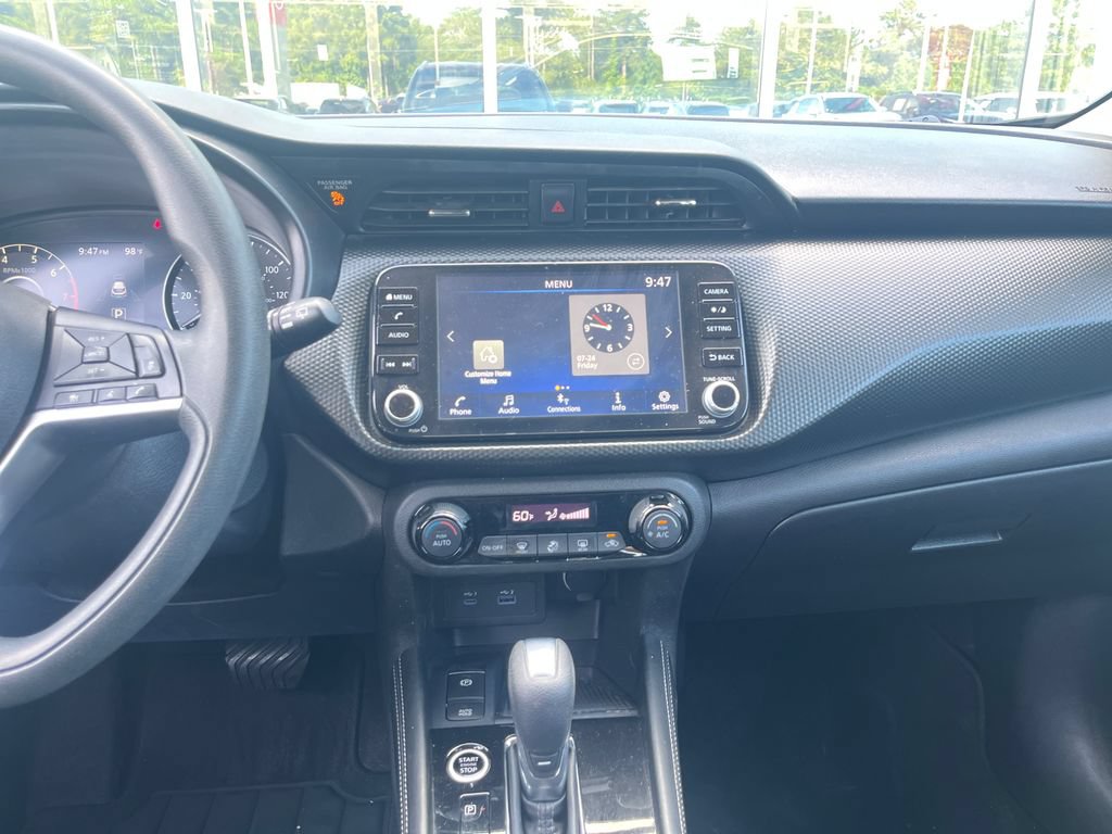 Certified 2022 Nissan Kicks SV FWD image 20