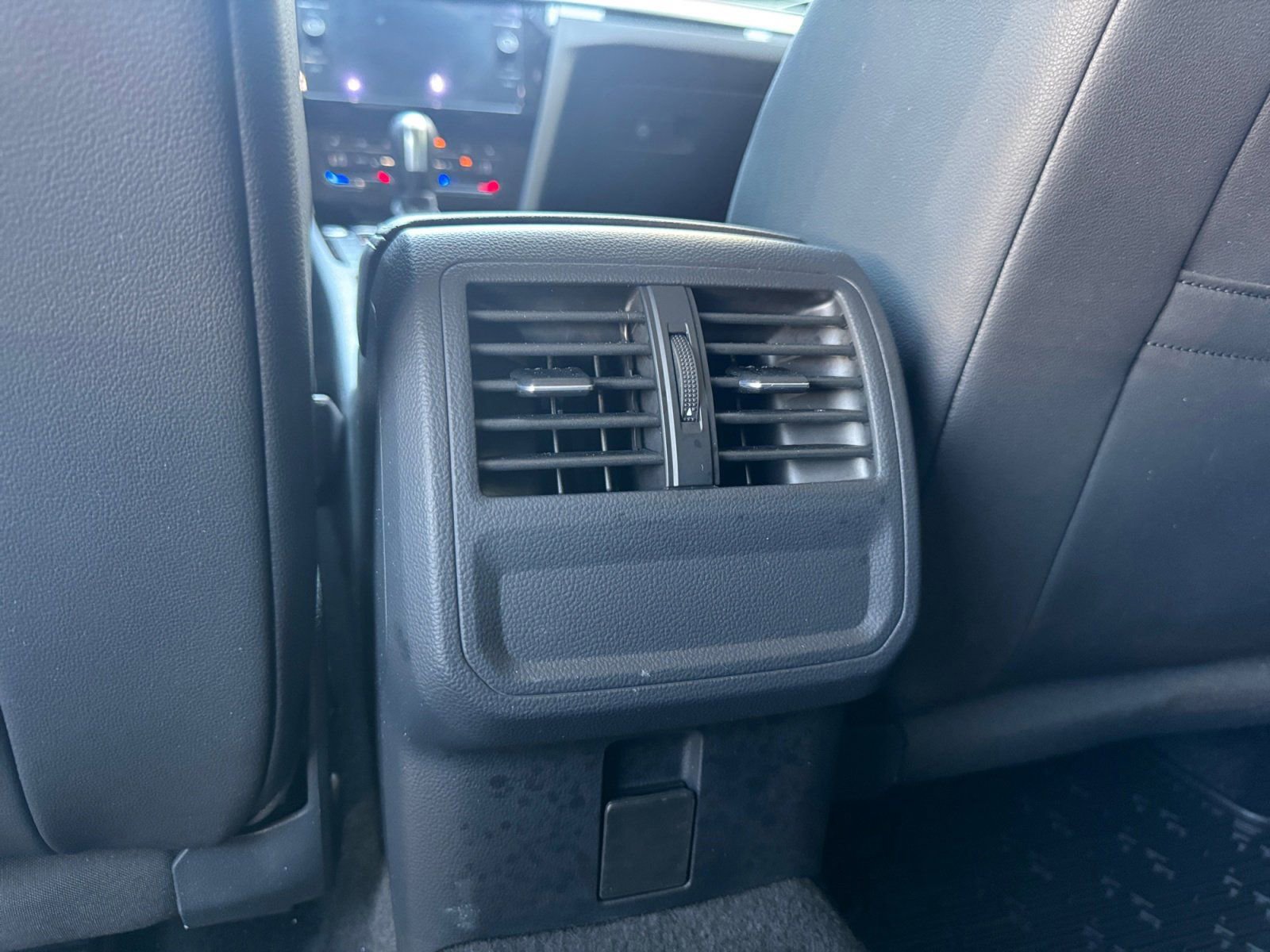 Used 2021 Volkswagen Arteon SE image 19