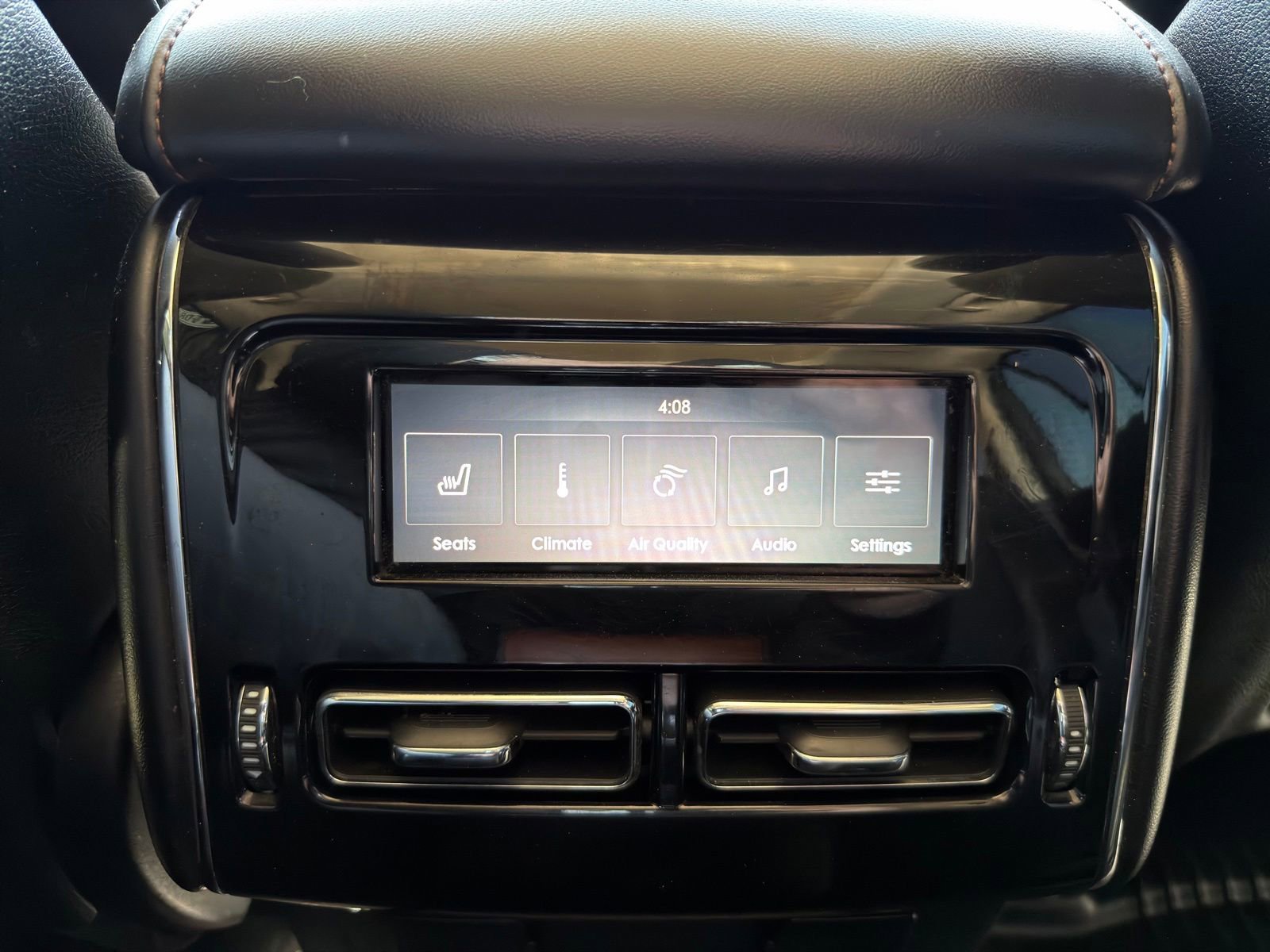 Used 2021 Lincoln Aviator Reserve w/ Equipment Group 210A AWD/4WD image 31