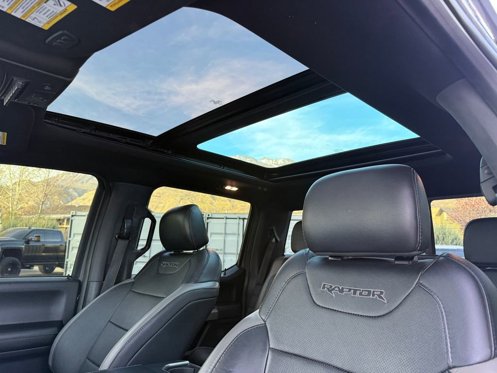 Used 2018 Ford F150 Raptor w/ Equipment Group 802A Luxury image 46