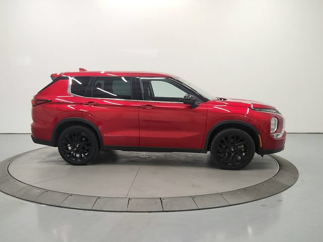 Used 2023 Mitsubishi Outlander Ralliart AWD/4WD image 9