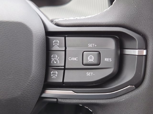 New 2026 Jeep Cherokee Limited AWD/4WD image 17