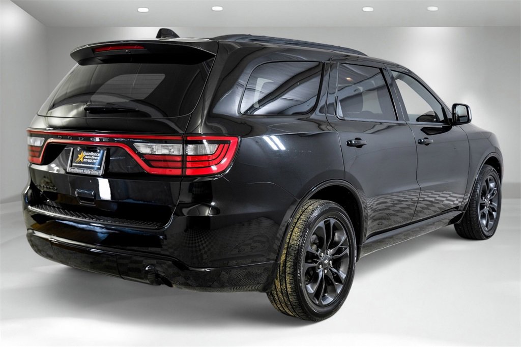 Used 2024 Dodge Durango SXT w/ SXT Blacktop Group image 9