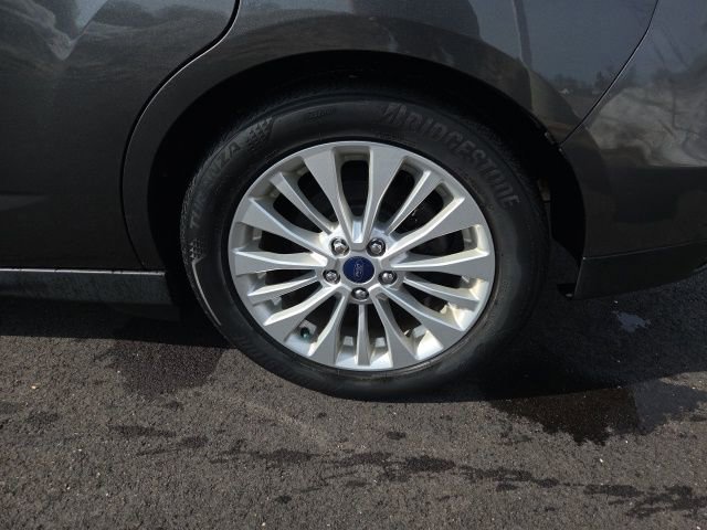 Used 2017 Ford C-MAX SE image 15