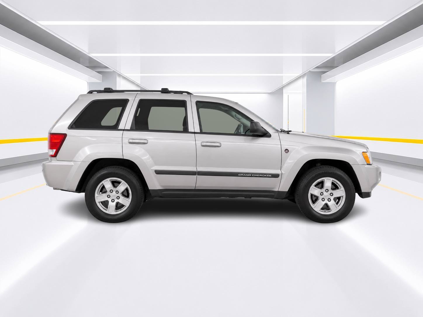 Used 2007 Jeep Grand Cherokee Laredo AWD/4WD image 6