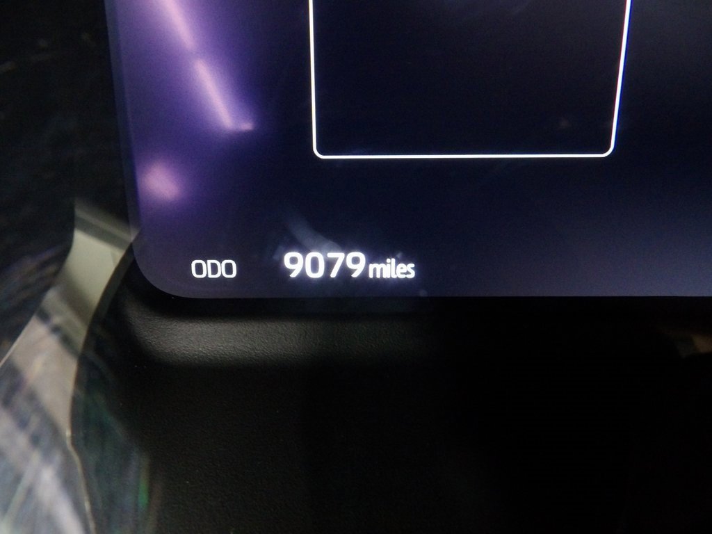 Used 2024 Toyota Tundra Limited image 17