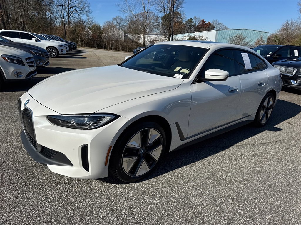 Used 2023 BMW i4 eDrive35 w/ Premium Package image 3