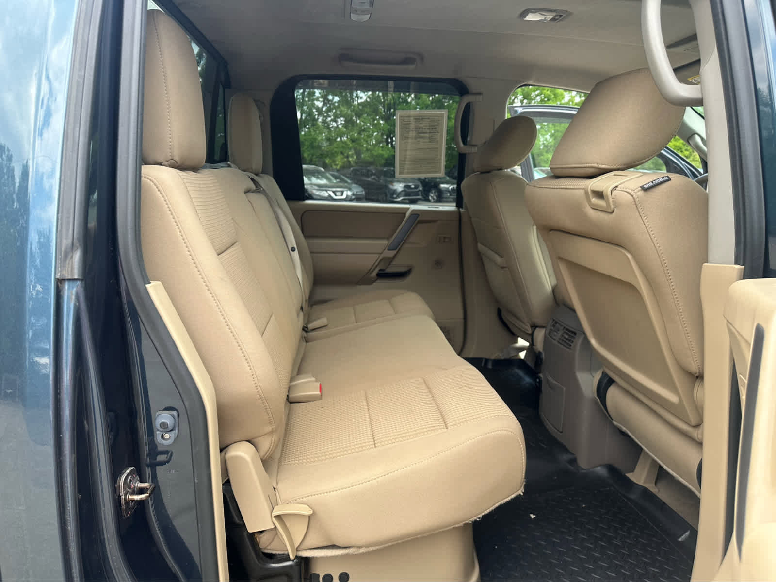 Used 2014 Nissan Titan SV w/ SV Value Truck Package AWD/4WD image 20