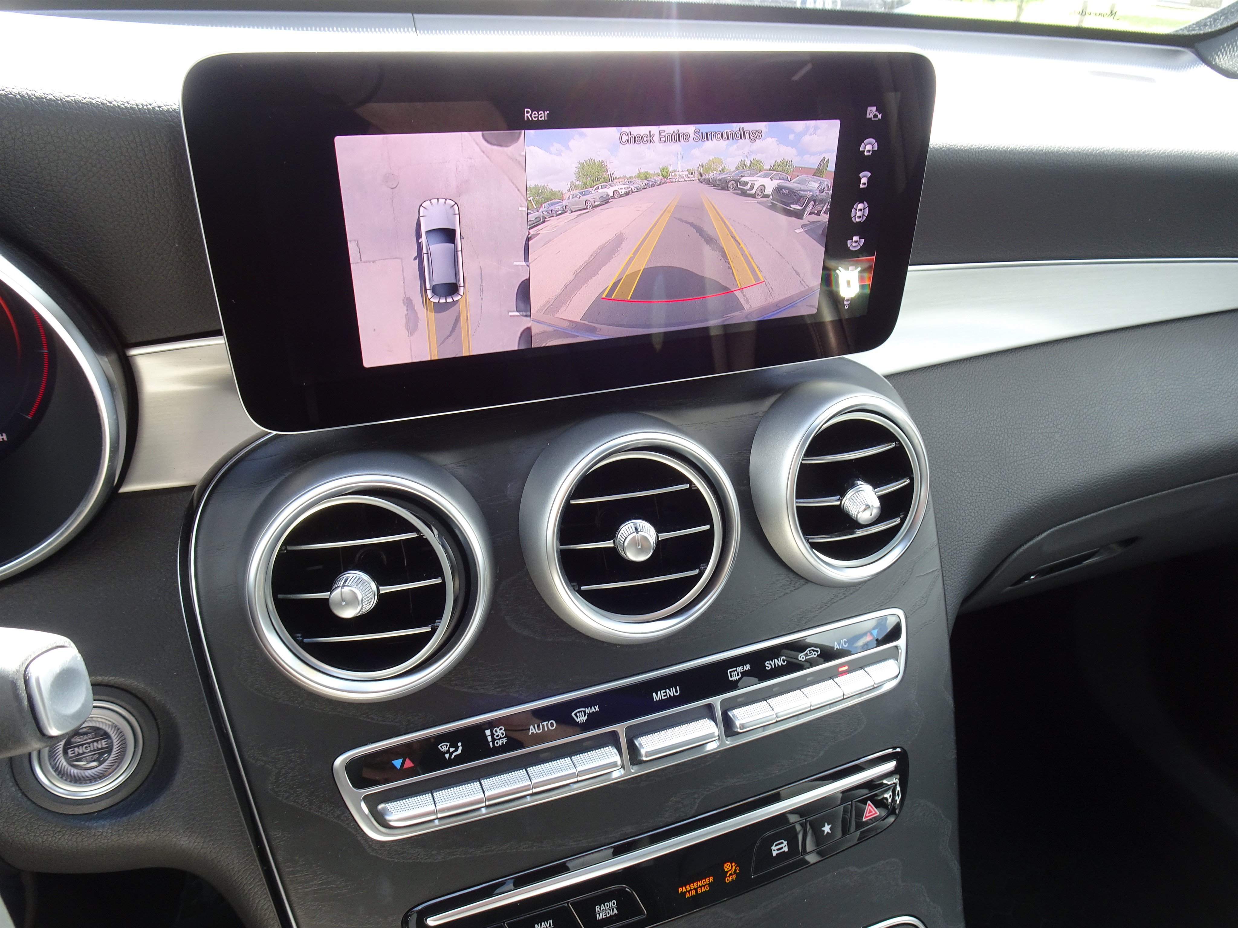 Used 2021 Mercedes-Benz GLC 300 4MATIC Coupe image 15