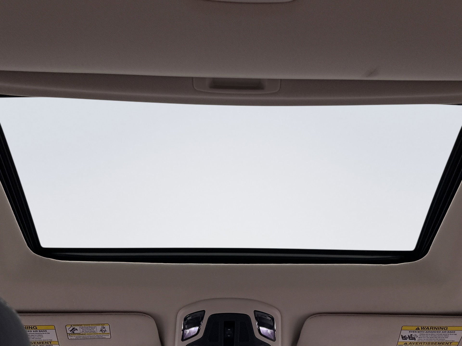 Used 2023 Subaru Outback Premium image 19