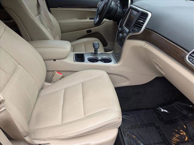 Used 2015 Jeep Grand Cherokee Limited image 22
