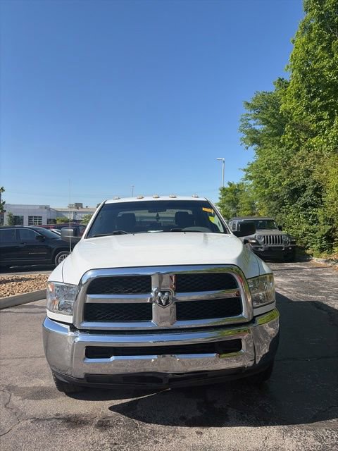 Used 2017 RAM 2500 Tradesman w/ Chrome Appearance Group image 2