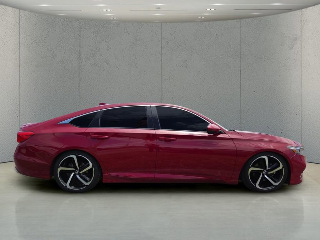 Used 2019 Honda Accord Sport image 2