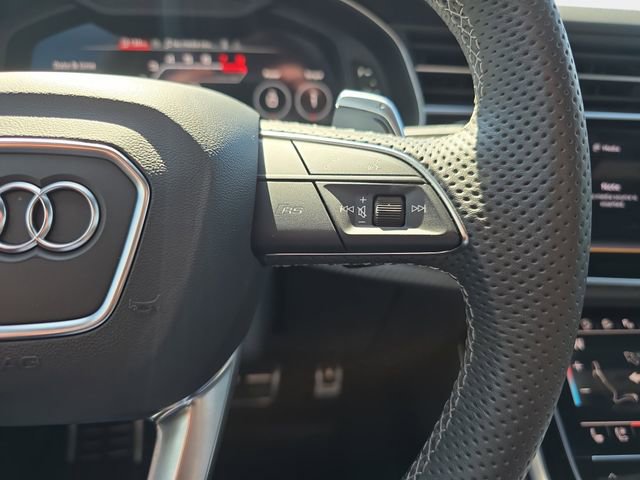 Used 2024 Audi RS Q8 w/ Black Optic Package image 21