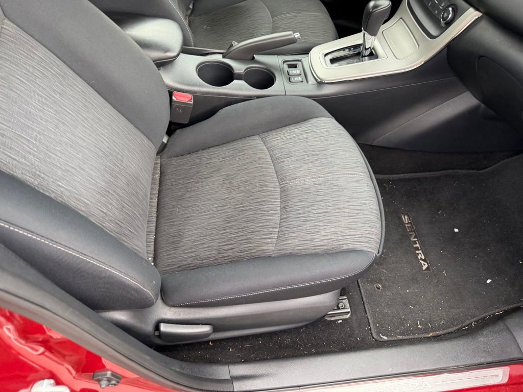 Used 2015 Nissan Sentra SV w/ Cold Weather Package FWD image 16