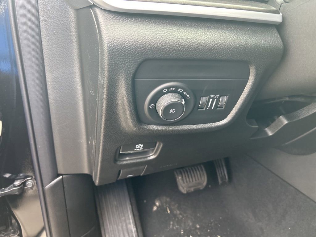 New 2026 Jeep Grand Cherokee Limited image 38