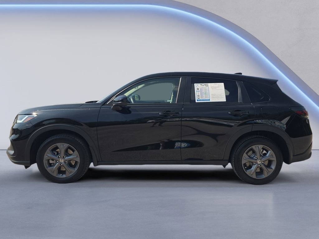 Used 2026 Honda HR-V LX image 2