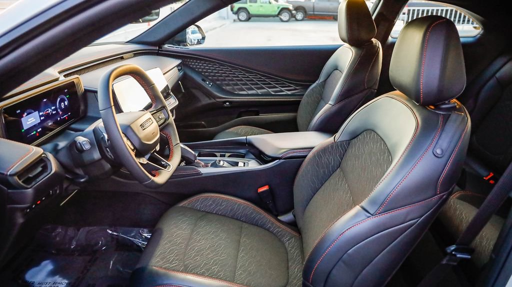 Used 2025 Dodge Charger R/T w/ Quick Order Package 25M R/T image 17