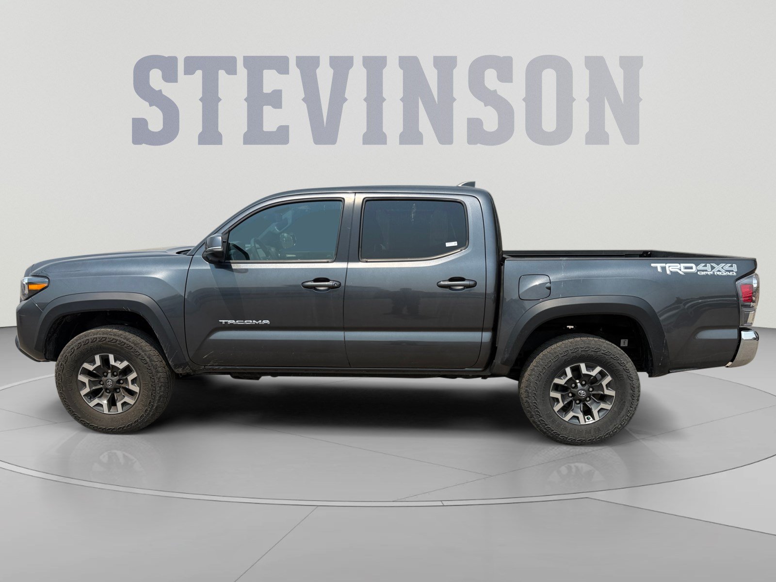 Used 2023 Toyota Tacoma TRD Off-Road AWD/4WD image 2