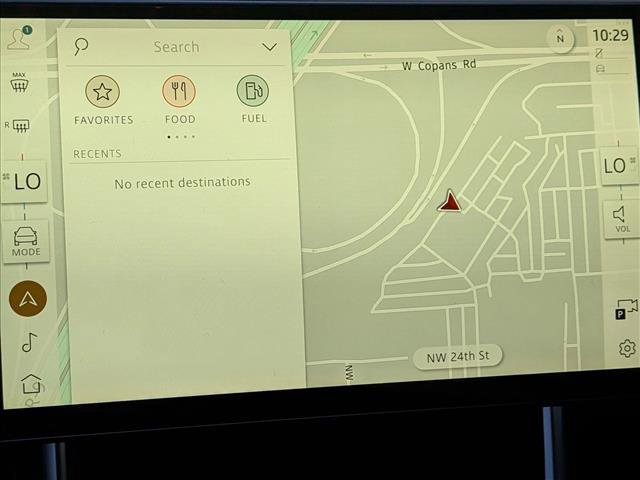 New 2025 Land Rover Range Rover Long Wheelbase SE image 13