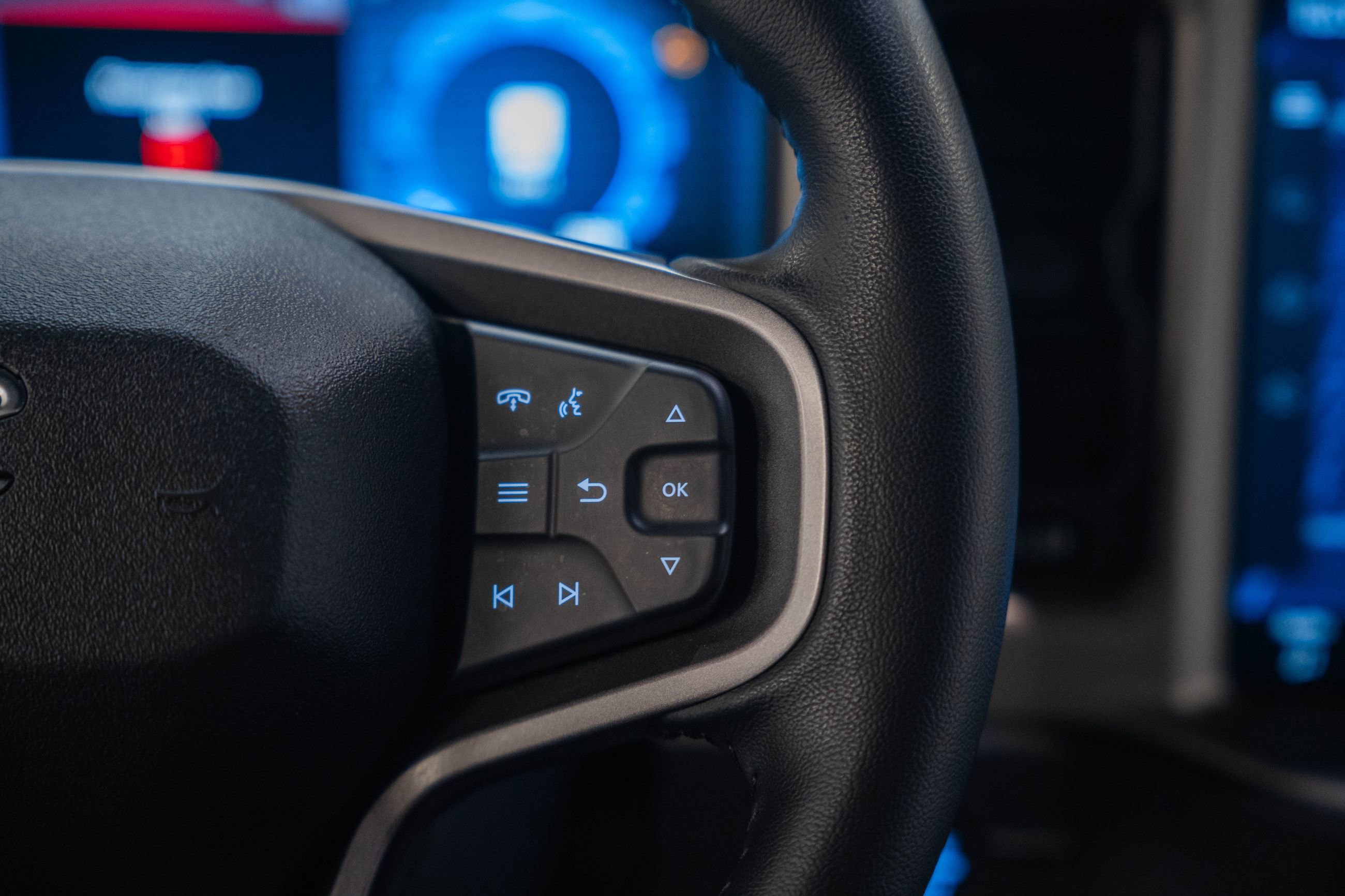 Used 2025 Ford Bronco Outer Banks image 35