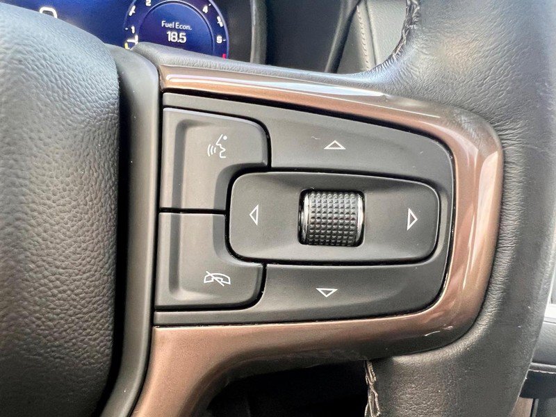 Used 2022 Chevrolet Tahoe High Country w/ Premium Package 2 AWD/4WD image 19