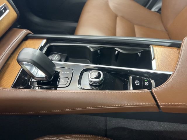 Used 2023 Volvo XC90 T8 Plus w/ Protection Package AWD/4WD image 25