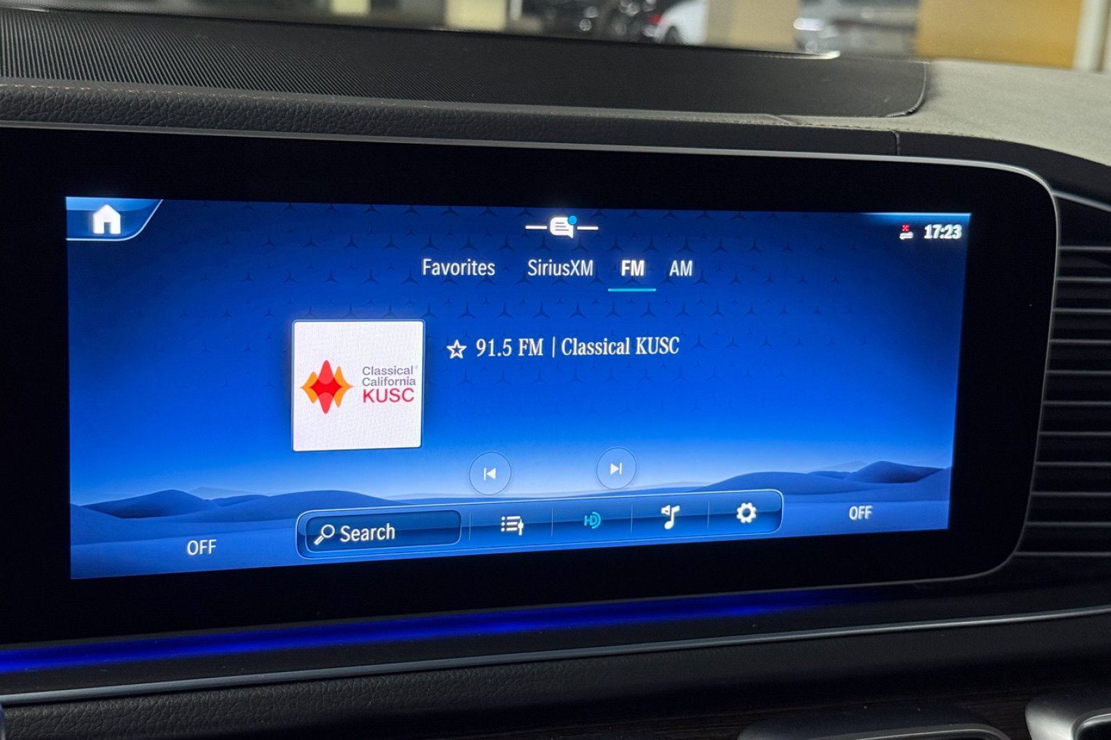 New 2026 Mercedes-Benz GLS 450 4MATIC image 35