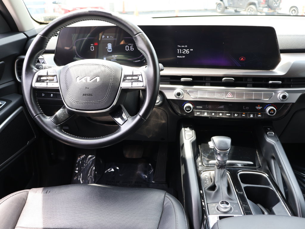 Used 2023 Kia Telluride S AWD/4WD image 18