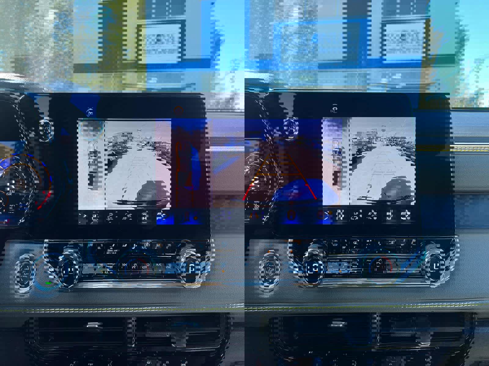 Certified 2024 Chevrolet Colorado ZR2 w/ ZR2 Convenience Package III image 27