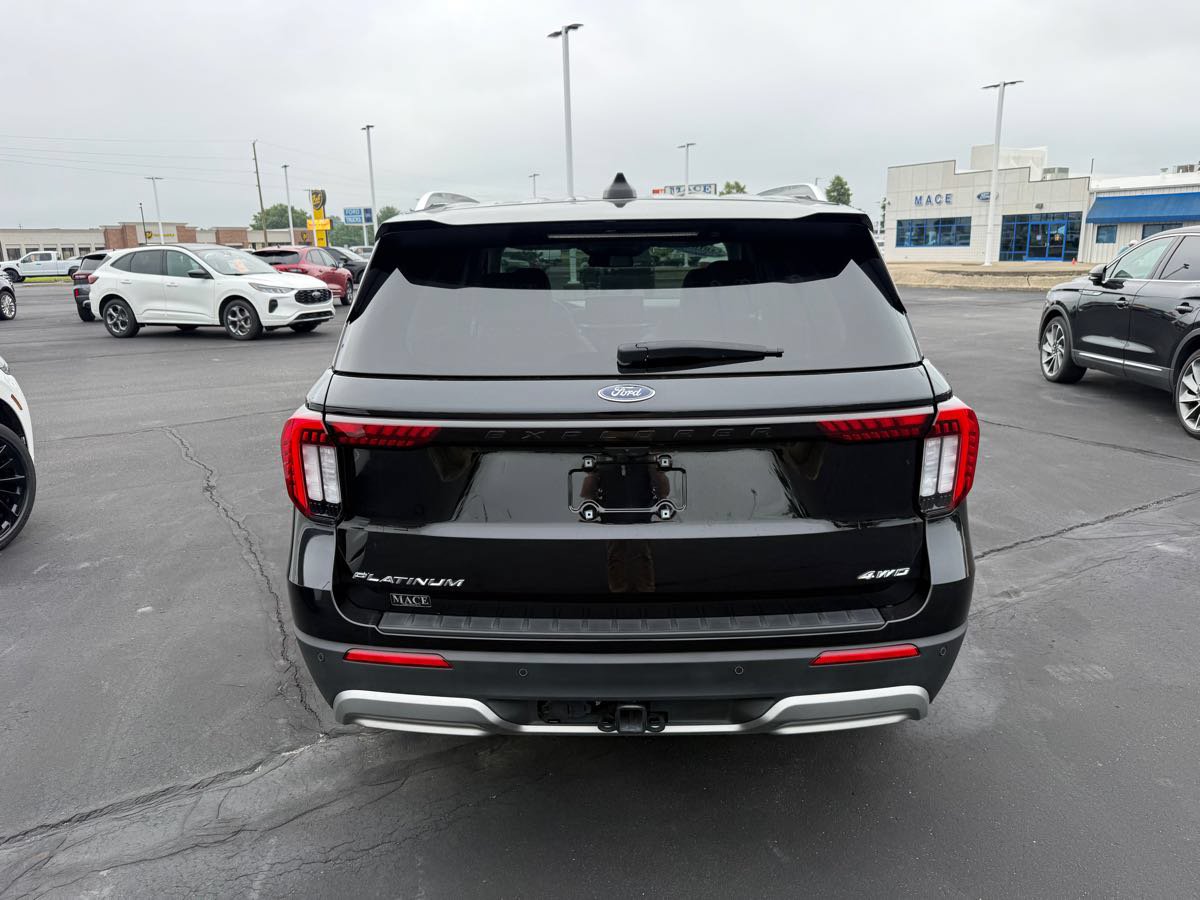 Used 2025 Ford Explorer Platinum w/ LUX Leather Package AWD/4WD image 5