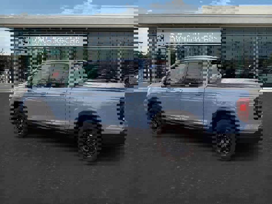 Used 2025 Honda Ridgeline Black Edition image 5