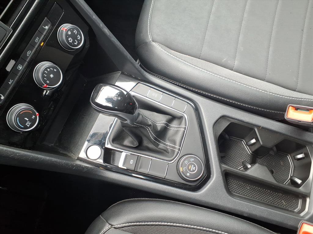 Certified 2023 Volkswagen Taos SE image 20