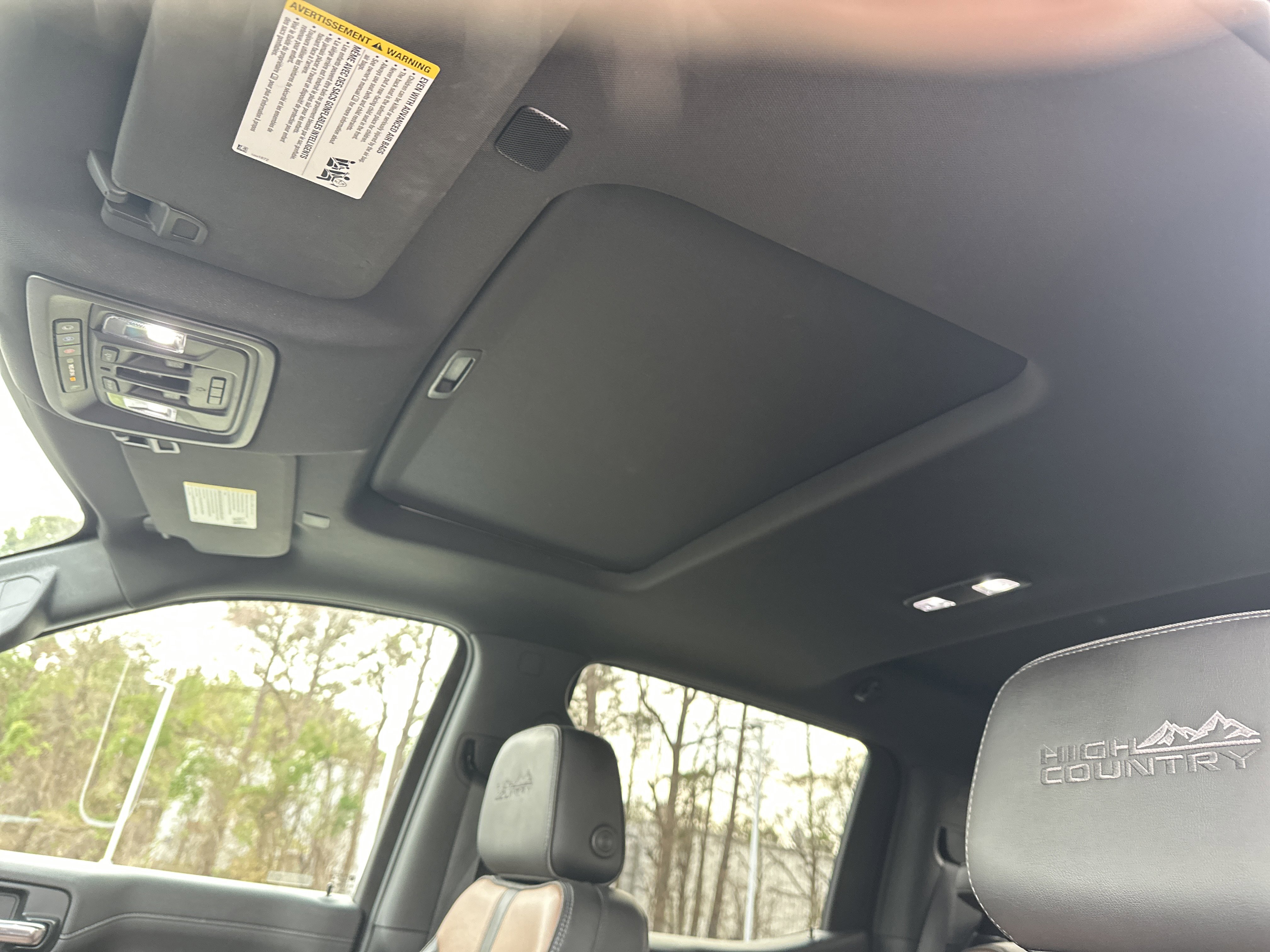 Used 2021 Chevrolet Silverado 1500 High Country w/ Technology Package image 28