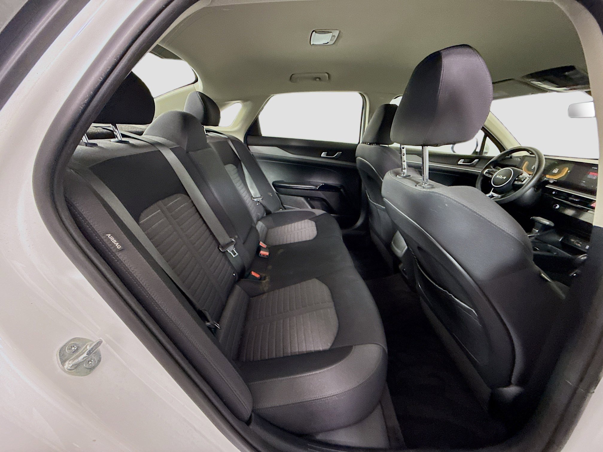 Used 2025 Kia K5 LXS image 27