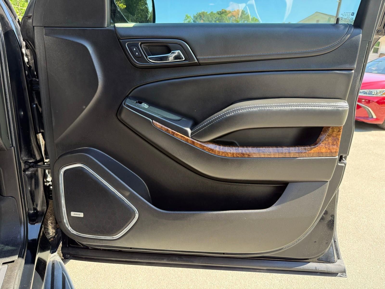 Used 2016 Chevrolet Tahoe LTZ image 21